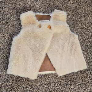 Zara Babygirl Faux Fur Beige Vest 6/9 Months
